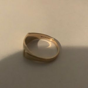 Size 8 initial ring cmc 10k ring for sale